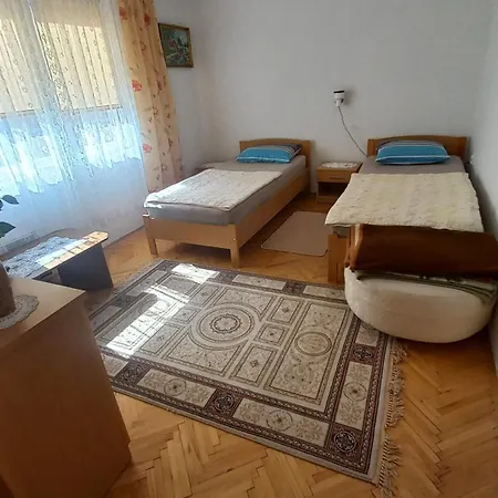 Jejna Apartment *